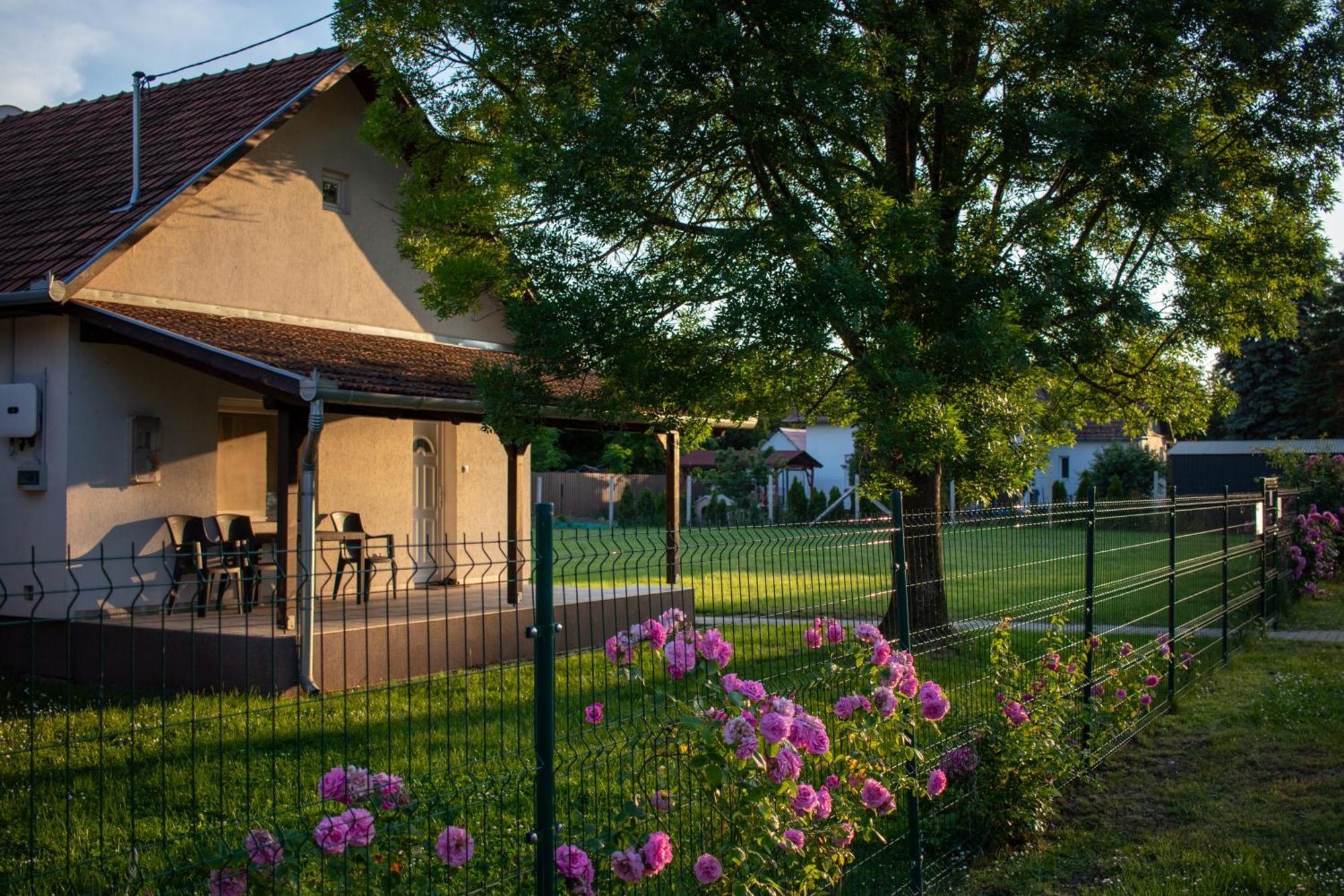 Kiskakas Vendégház Székkutas Extérieur photo